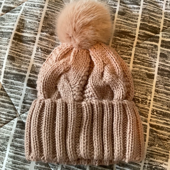 H&M Pink Pom Pom Beanie - Picture 2 of 2